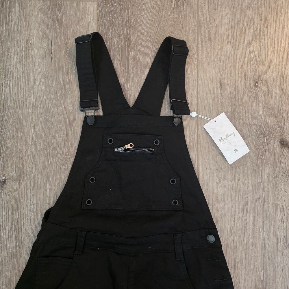 NWT Women's Buffbunny Collection Short Overalls Black Shortalls Size M Stretch - Picture 2 of 4